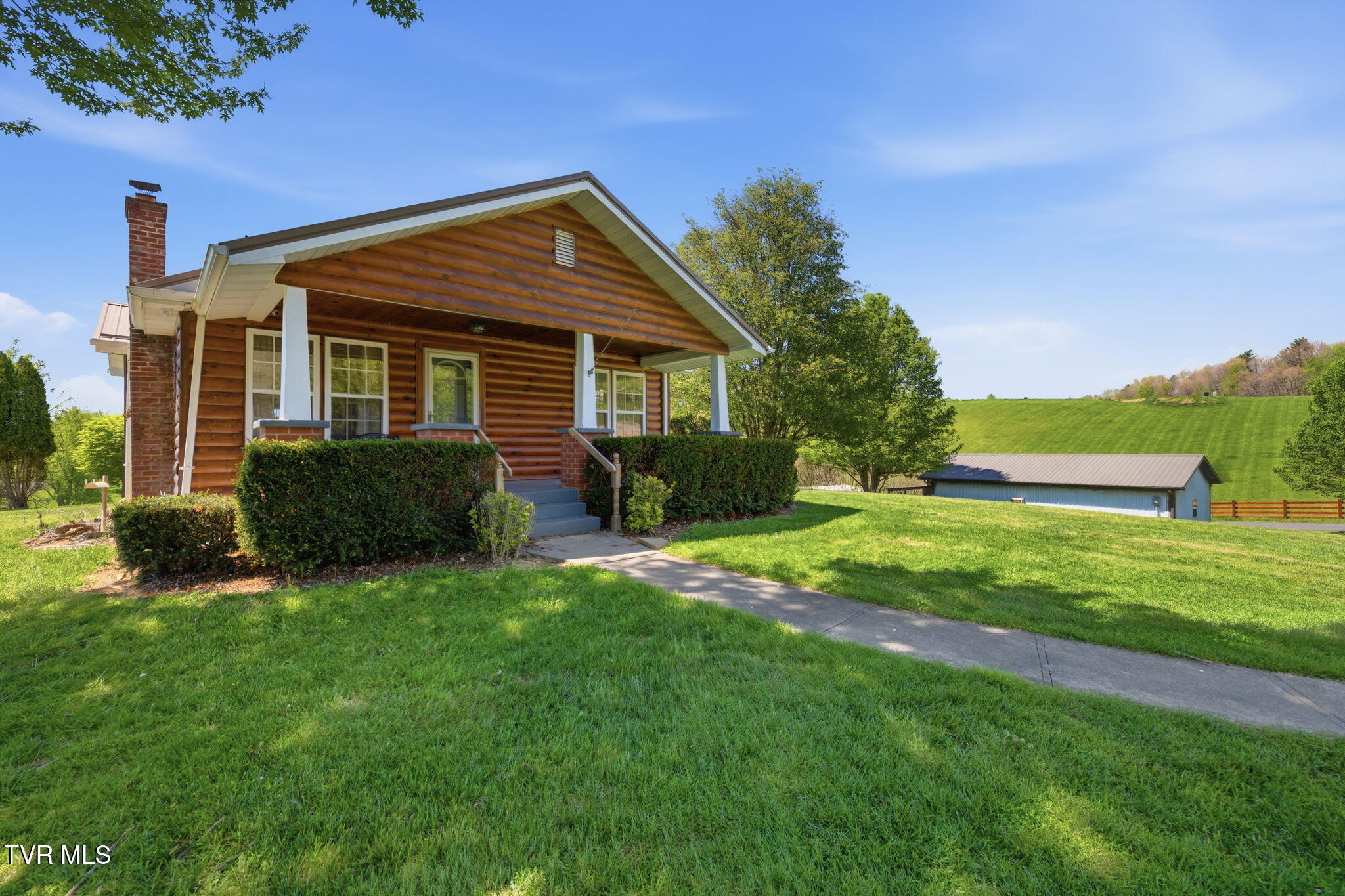 1458 Dry Hill Road Butler, TN 37640 - Photo 2 of 55 26-web-or-mls-EXT_1642