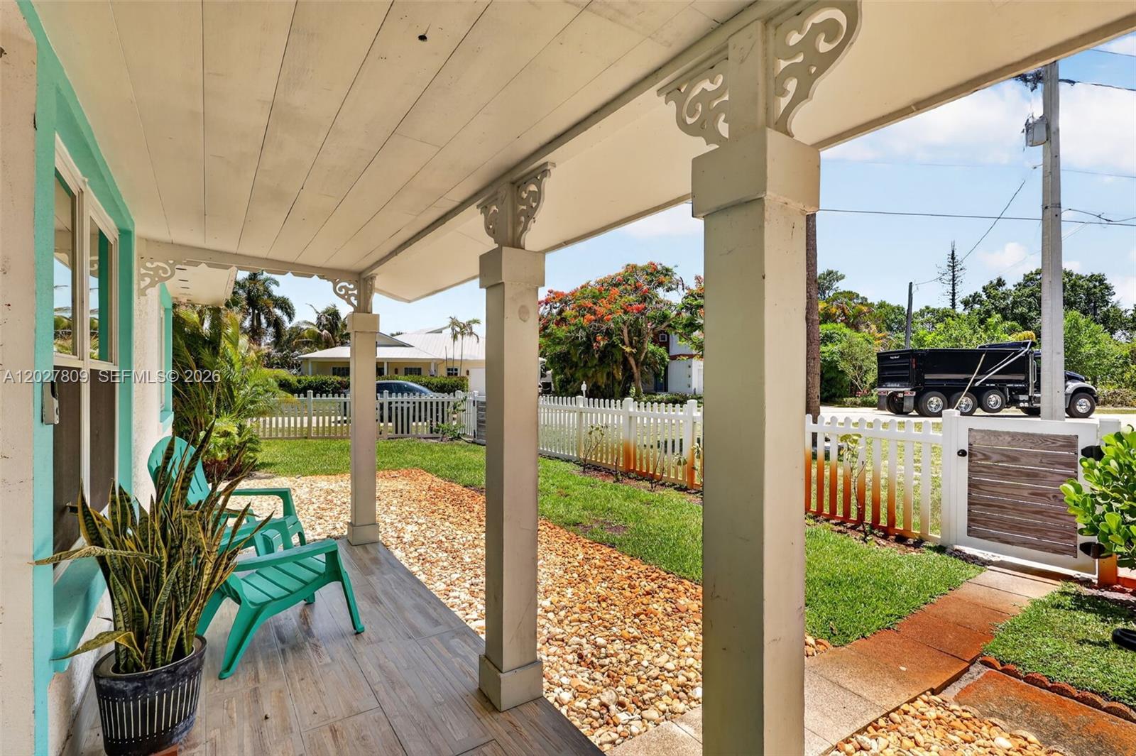 1023 Southeast 7th Street Stuart, FL 34996 - Photo 13 of 80