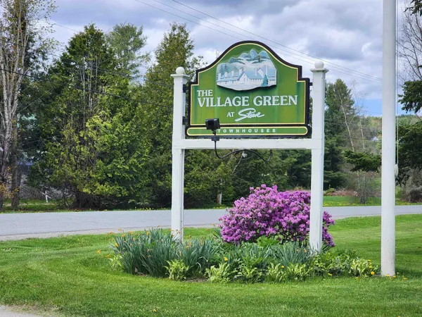 $475,000 | 261 Village Green Drive, Unit 10E, Stowe, VT 05672