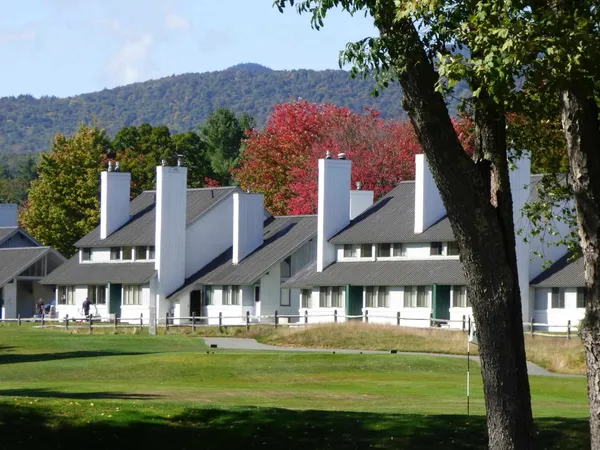 $475,000 | 261 Village Green Drive, Unit 10E, Stowe, VT 05672
