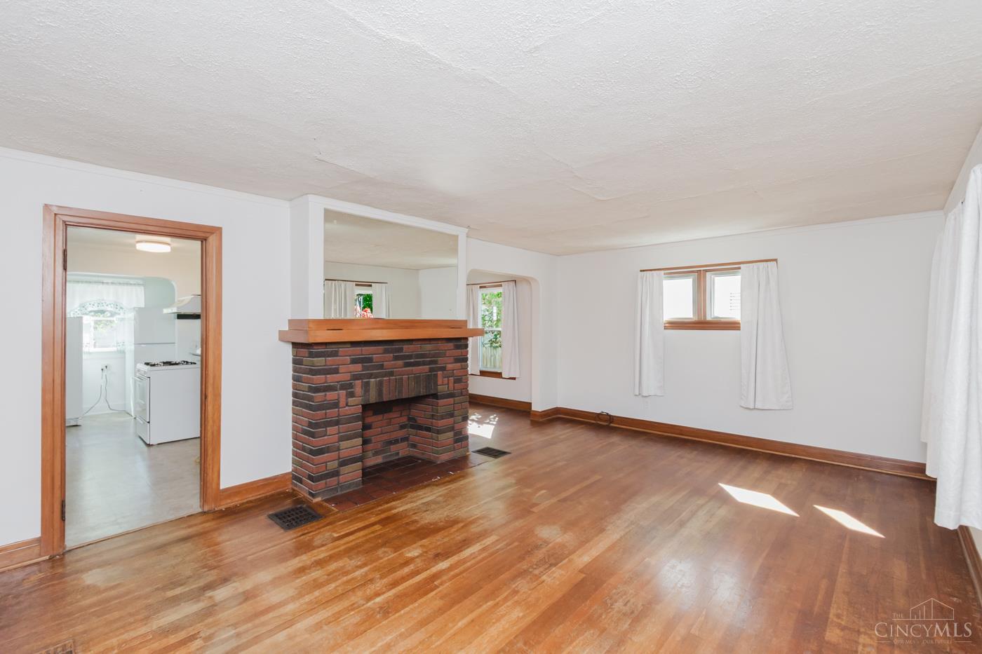 305 South Ridge Avenue Troy, OH 45373 - Photo 6 of 34 Gallery Image 6