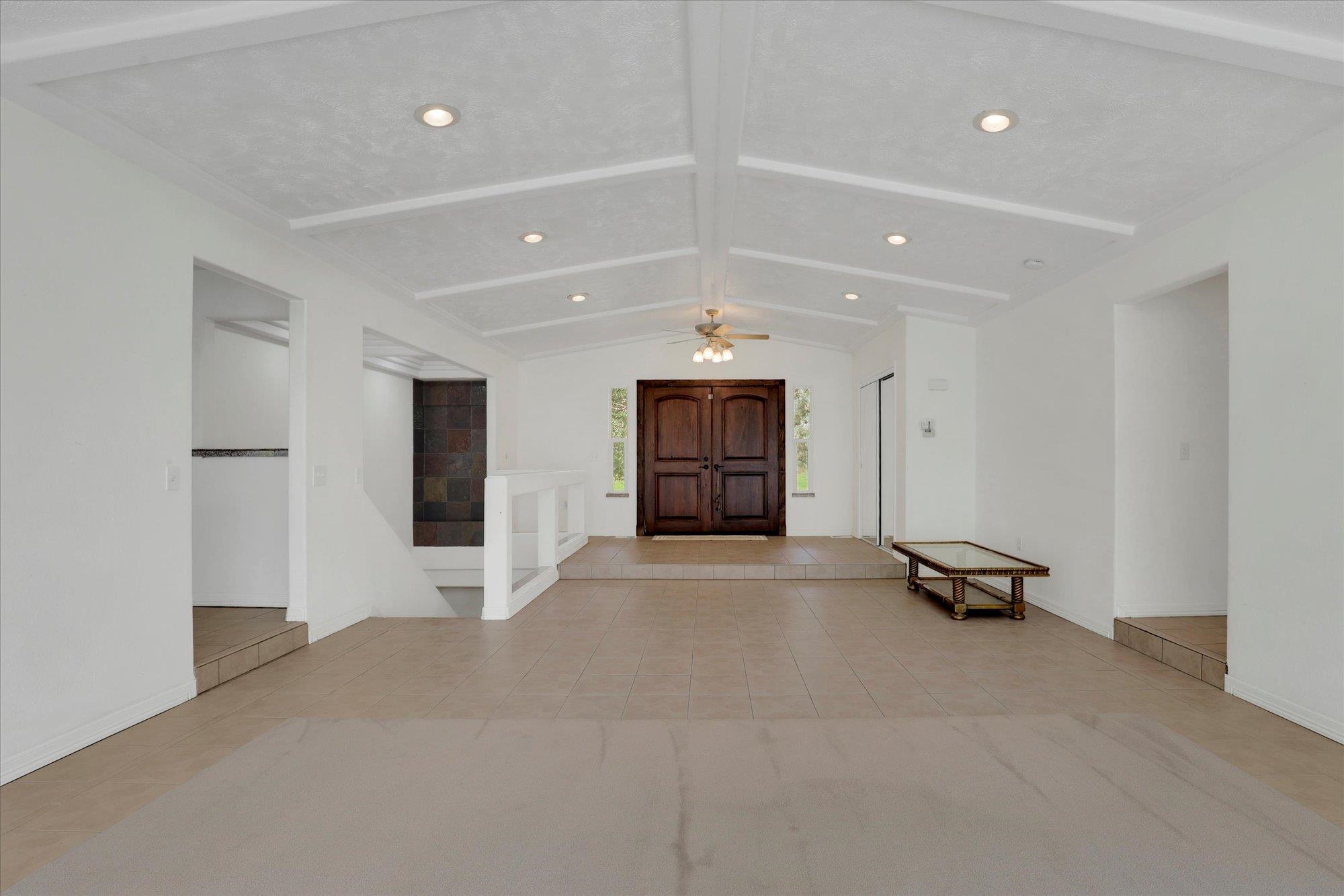 10715 South Freya Road Spokane, WA 99223 - Photo 5 of 48 Gallery Image 5