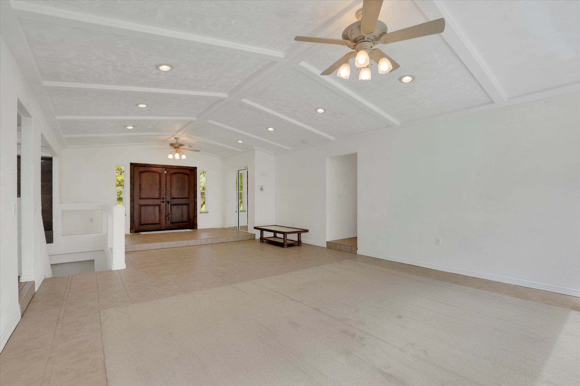 10715 South Freya Road Spokane, WA 99223 - Photo 6 of 48 Gallery Image 6