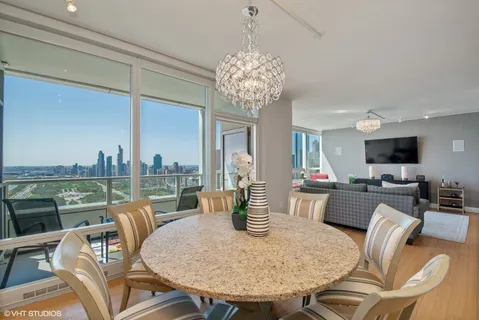 $1,295,000 | 340 East Randolph Street, Unit 3403, Chicago, IL 60601