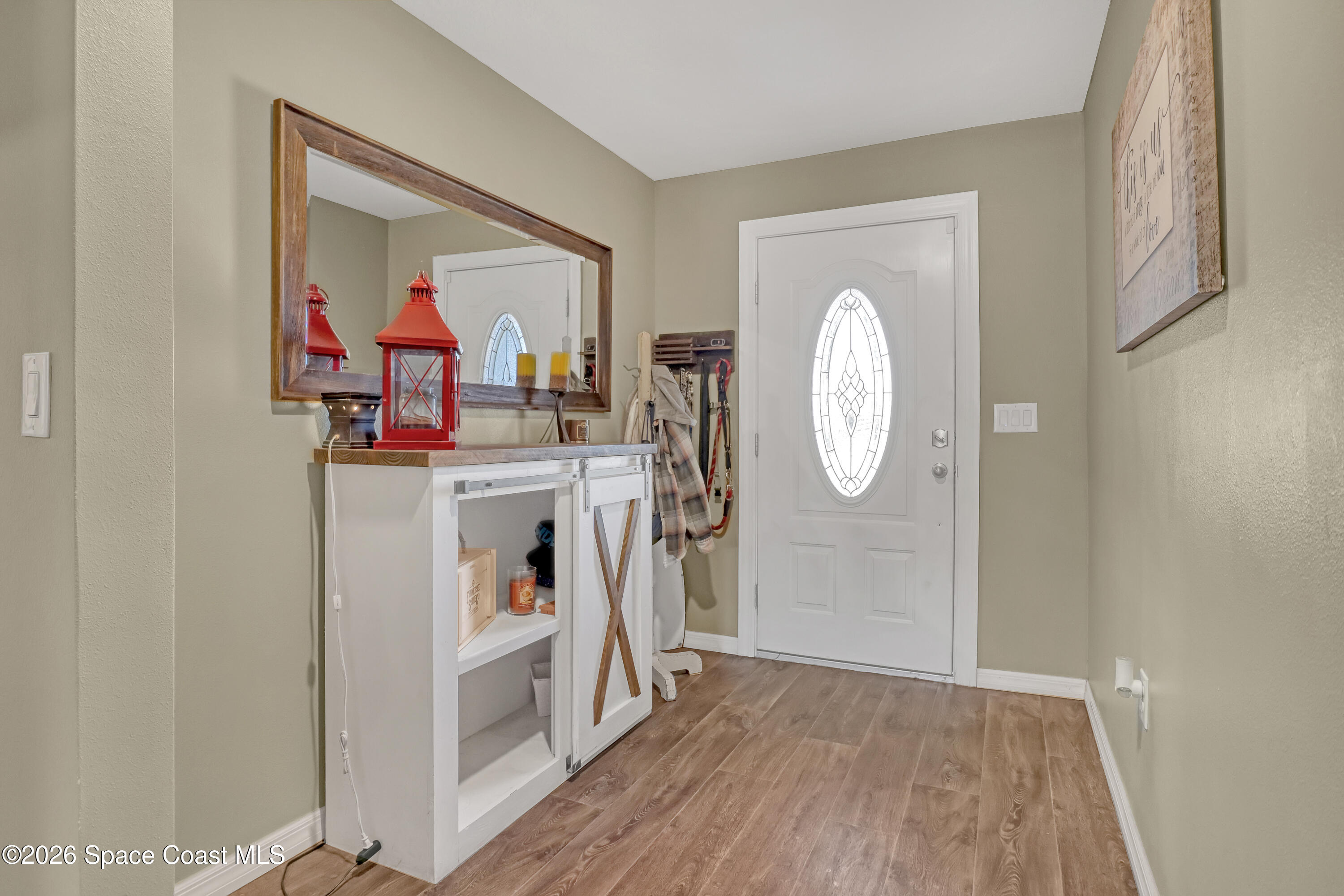 1247 Heitzman Avenue Southwest Palm Bay, FL 32908 - Photo 4 of 27 Foyer