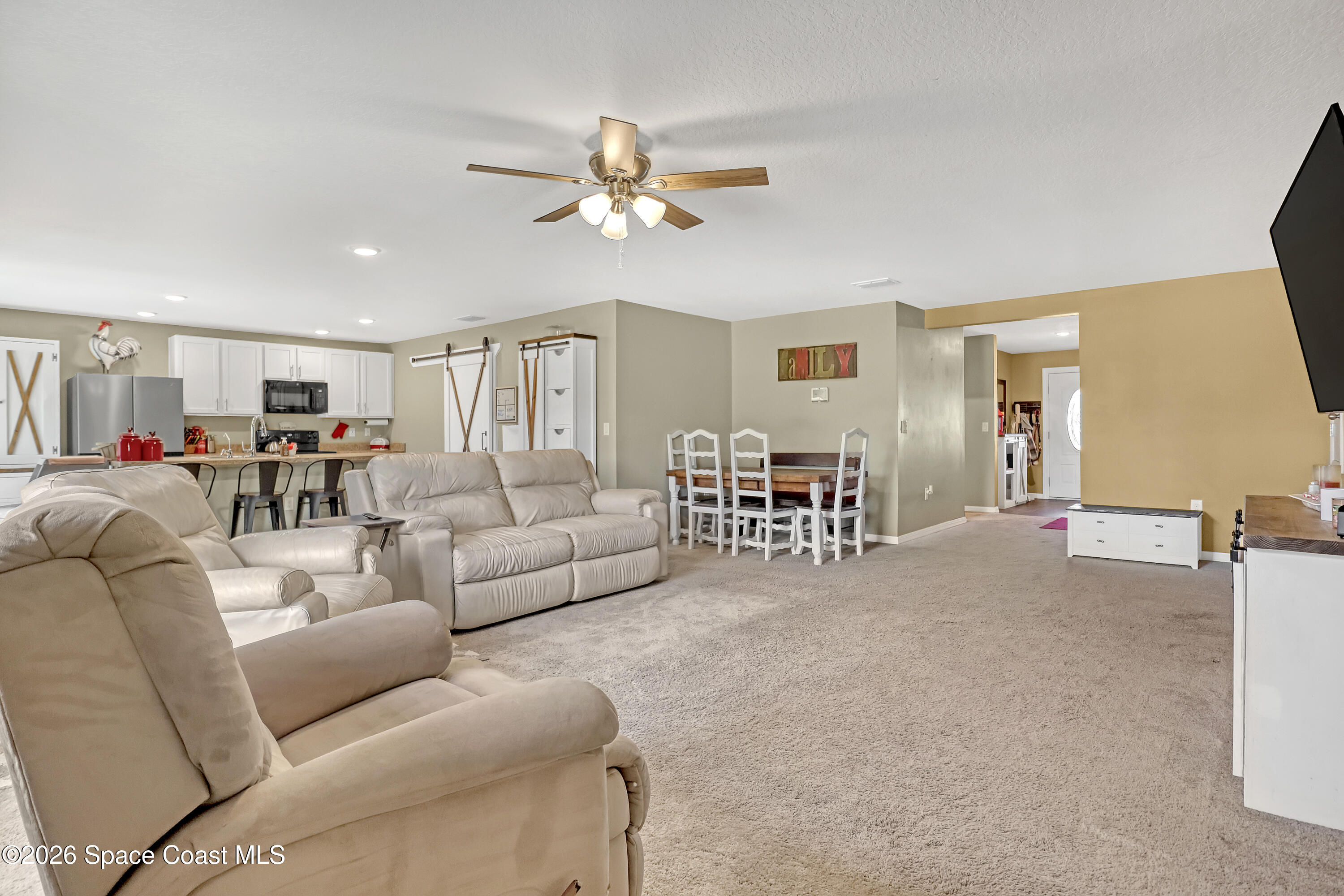 1247 Heitzman Avenue Southwest Palm Bay, FL 32908 - Photo 7 of 27 1247 Heitzman (14)