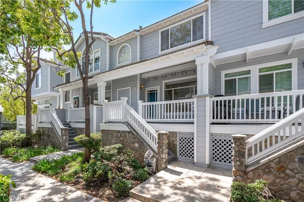 $825,000 | 522 North Pageant Drive, Orange, CA 92869