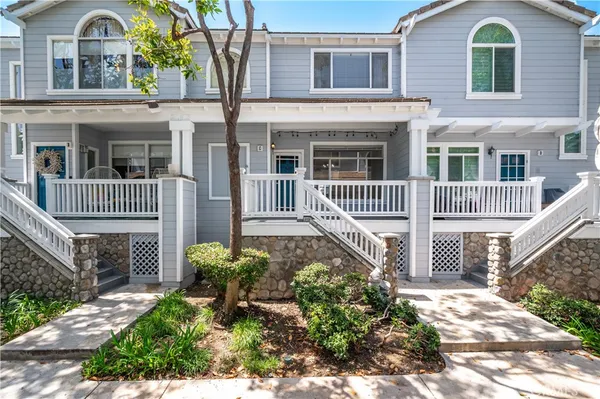 $825,000 | 522 North Pageant Drive, Orange, CA 92869