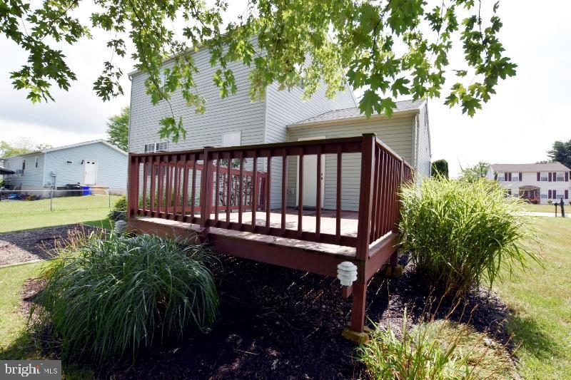 3064 Muirfield Road Dover, PA 17315 - Photo 23 of 26 Gallery Image 23