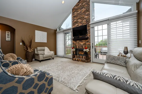 $425,000 | 470 Augsburg Pth, St. Joseph, MI 49085