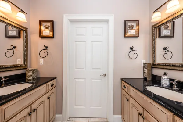 $425,000 | 470 Augsburg Pth, St. Joseph, MI 49085