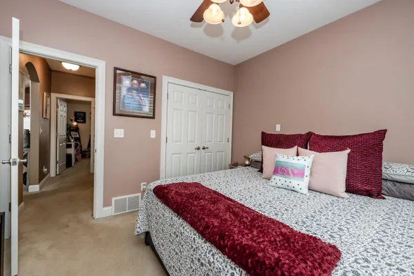 $425,000 | 470 Augsburg Pth, St. Joseph, MI 49085