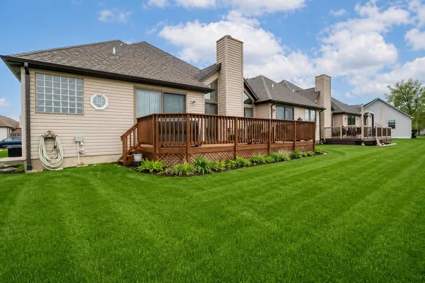 $425,000 | 470 Augsburg Pth, St. Joseph, MI 49085