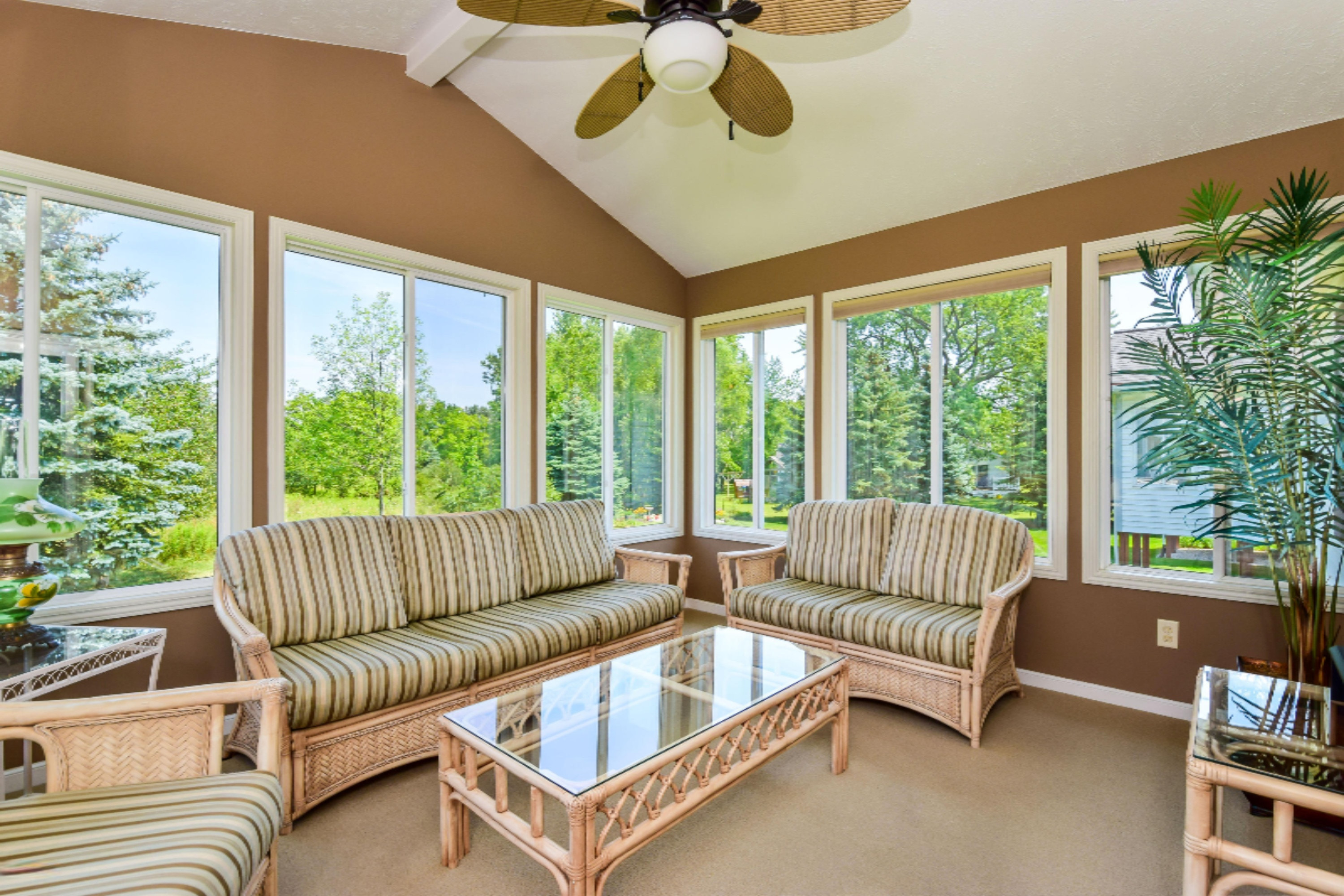 1373 East Point Ridge Holland, MI 49423 - Photo 14 of 45 016-Sunroom-4609397-large