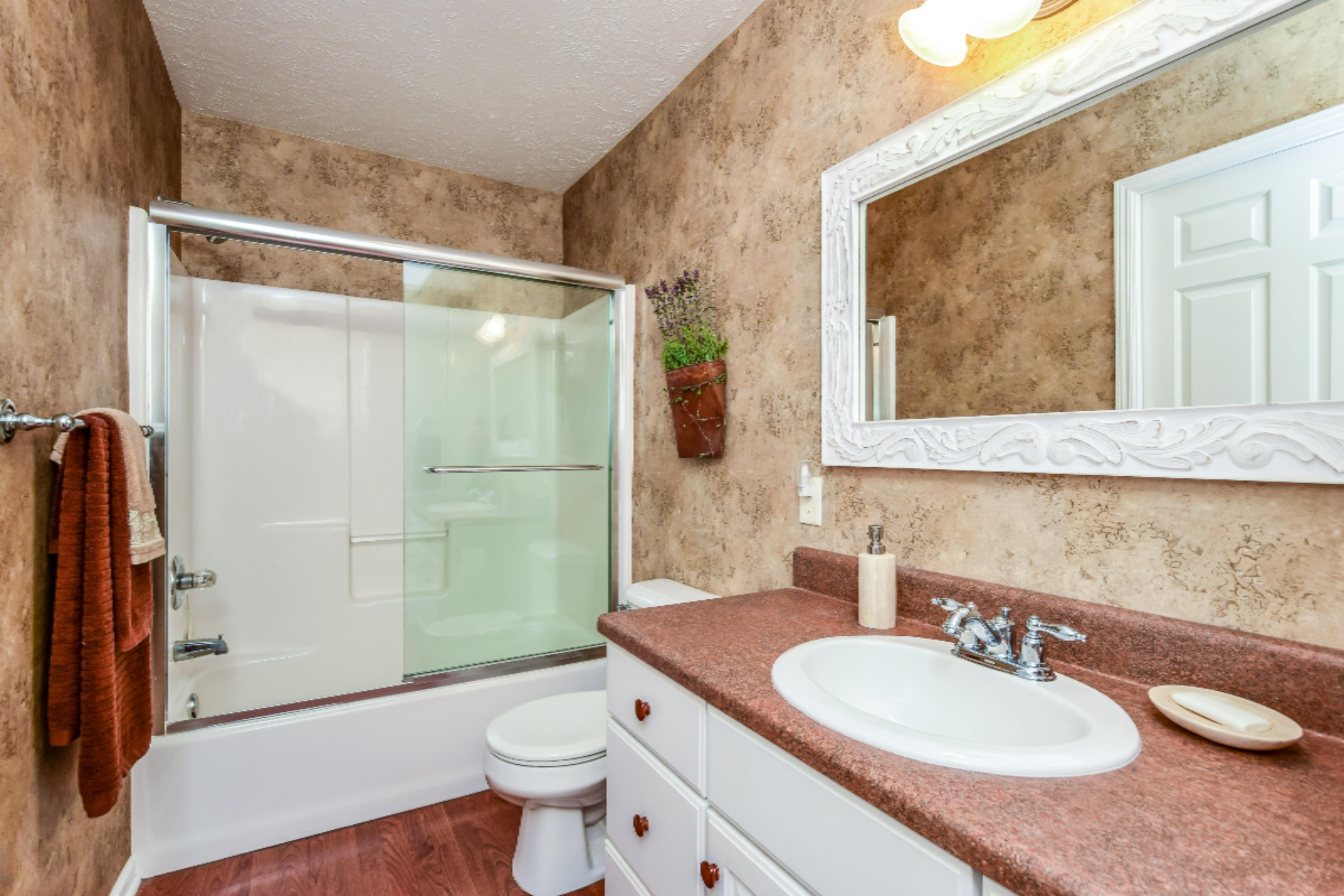 1373 East Point Ridge Holland, MI 49423 - Photo 21 of 45 023-Bathroom-4609384-large