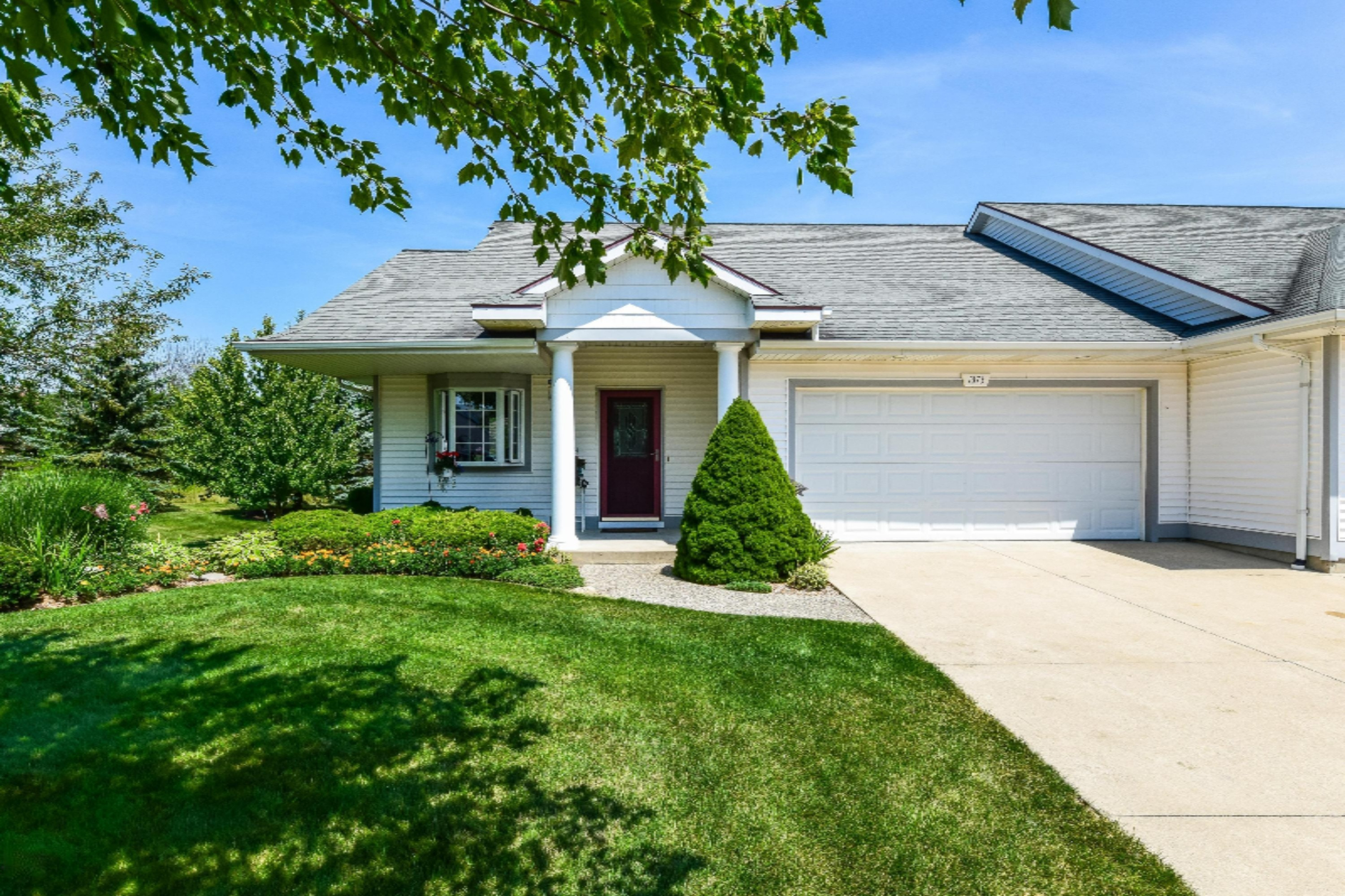 1373 East Point Ridge Holland, MI 49423 - Photo 41 of 45 003-Front_View-4609380-large
