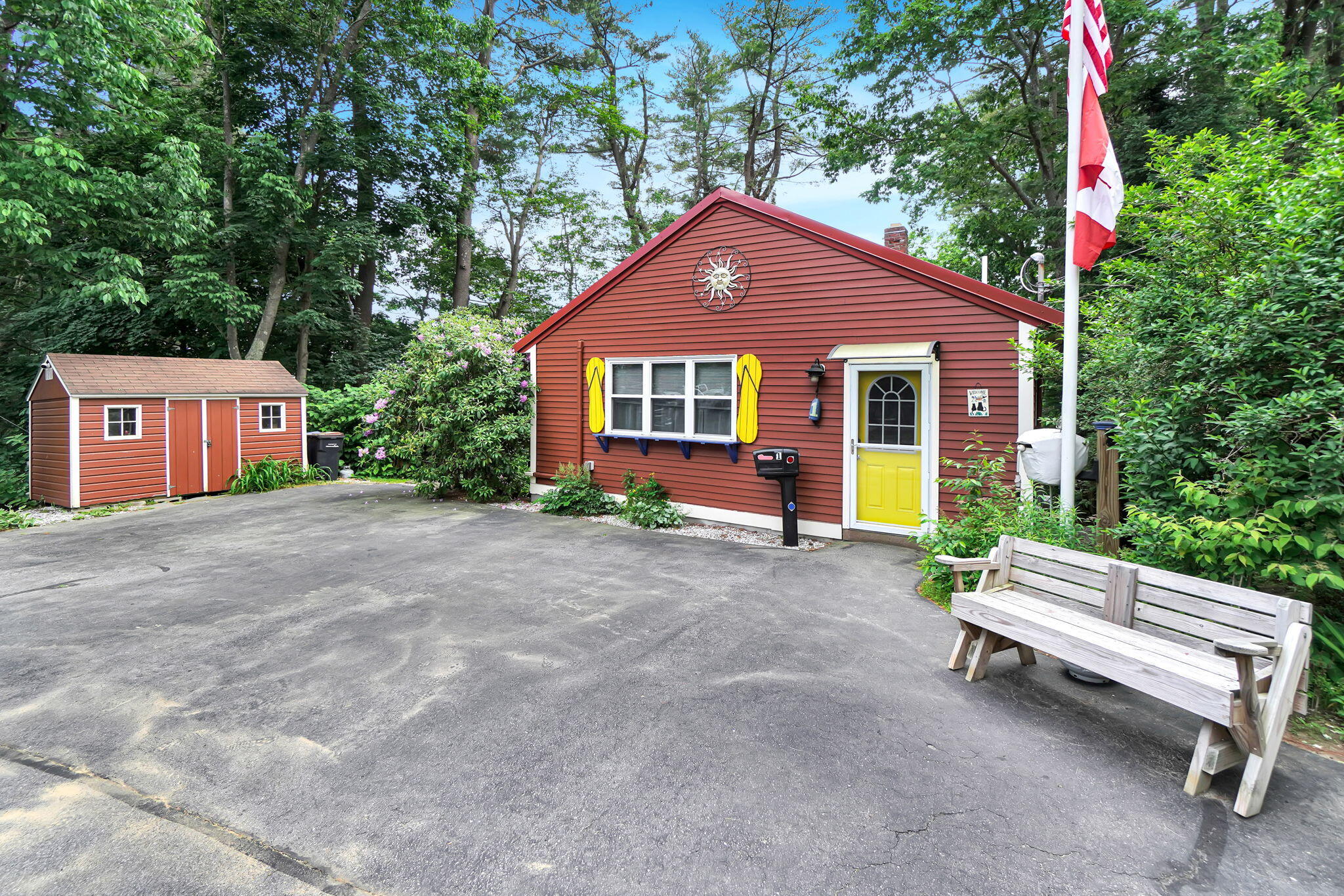 1 Woodland Ave