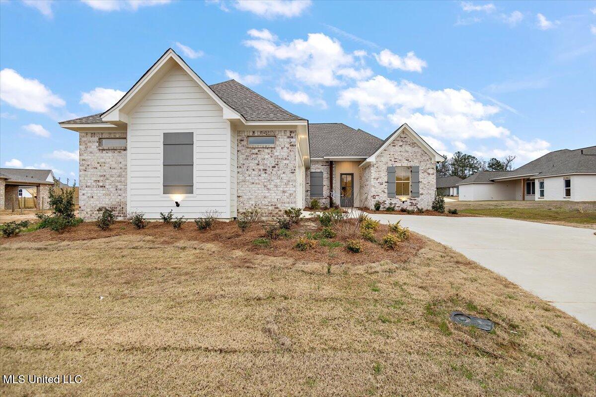 218 Bronson Bend Flowood, MS 39232 - Photo 1 of 35 Exterior