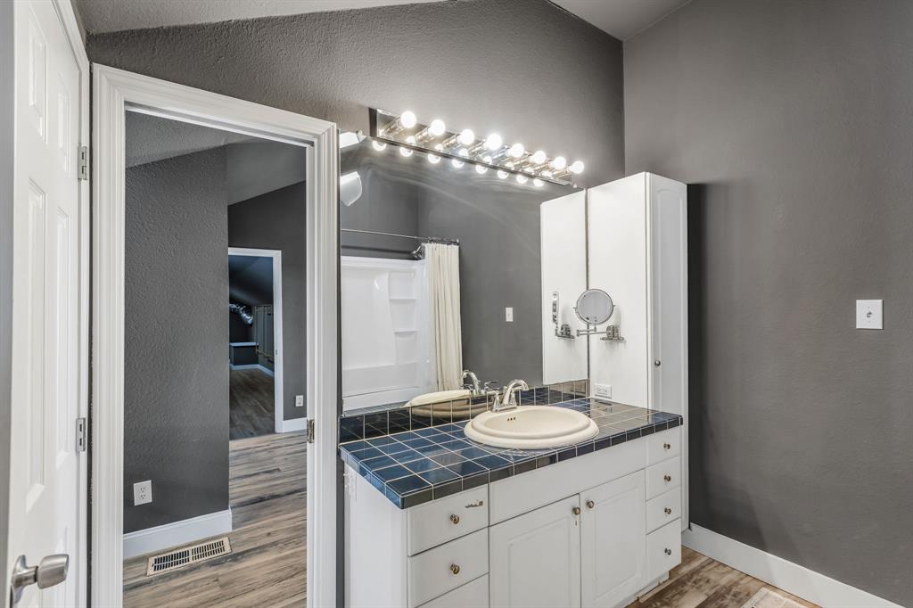 2568 Luella Road Sherman, TX 75090 - Photo 22 of 36 Gallery Image 22