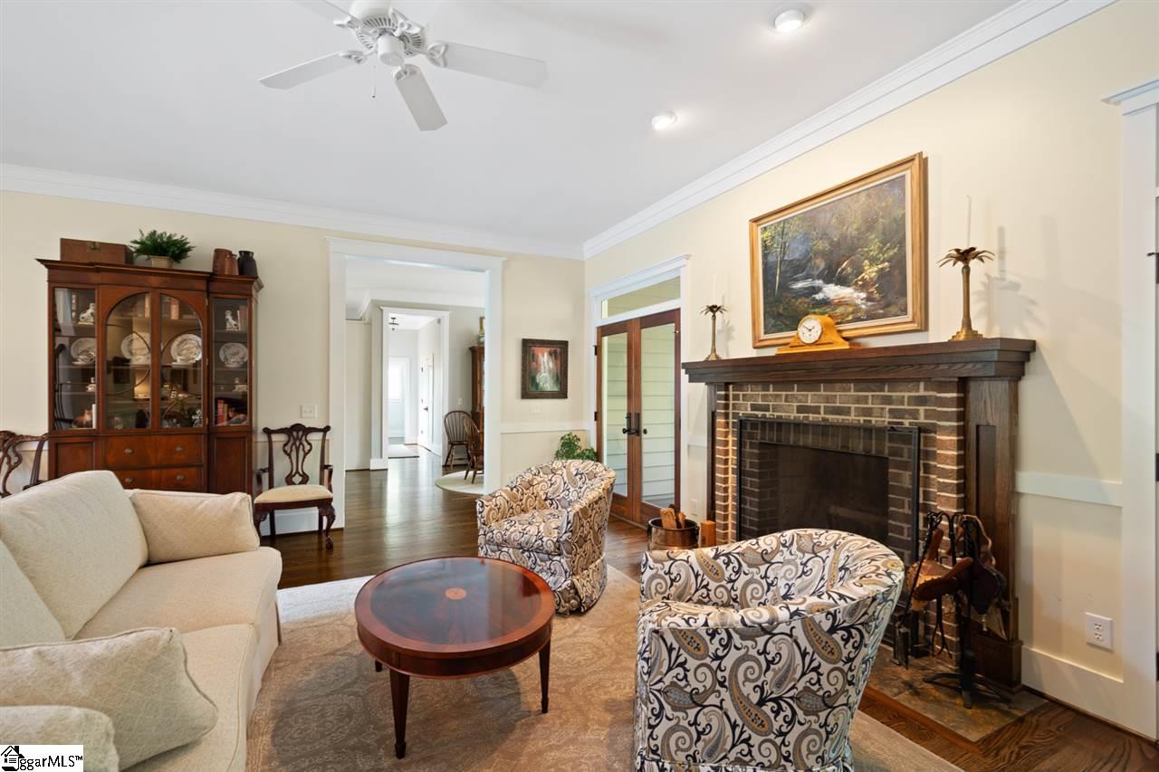 340 Chinquapin Road Travelers Rest, SC 29690 - Photo 8 of 36 Gallery Image 8