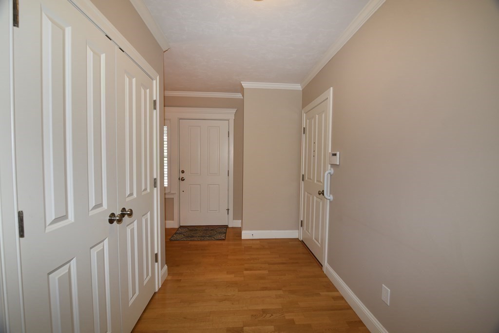 2 Mariner's Drive, Unit 2 (AKA 66) Marshfield, MA 02050 - Photo 34 of 41 a view of a hallway