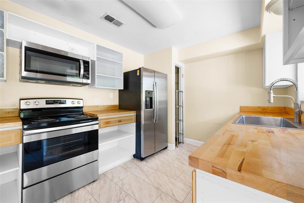 3716 Southwest 2 Place Gainesville, FL 32607 - Photo 11 of 28