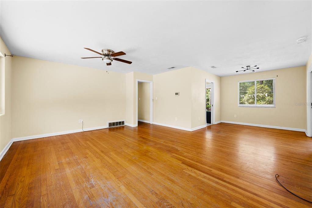 3716 Southwest 2 Place Gainesville, FL 32607 - Photo 4 of 28