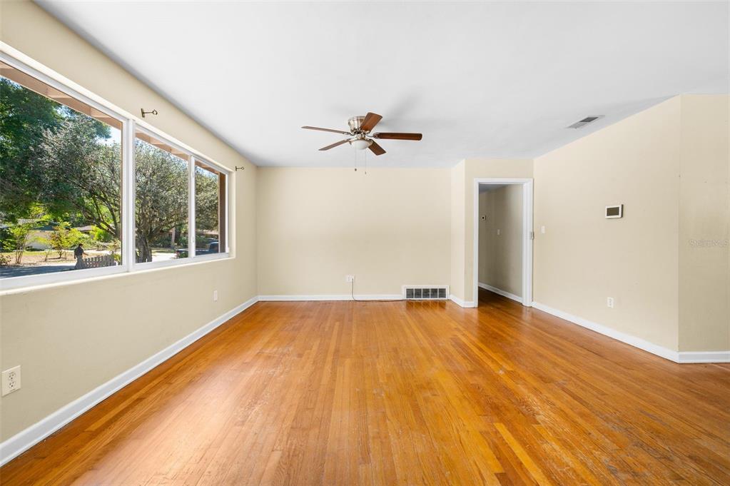 3716 Southwest 2 Place Gainesville, FL 32607 - Photo 7 of 28