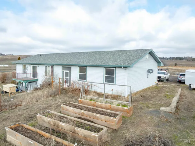 $1,450,000 | 1491 Sand Road, Moscow, ID 83843