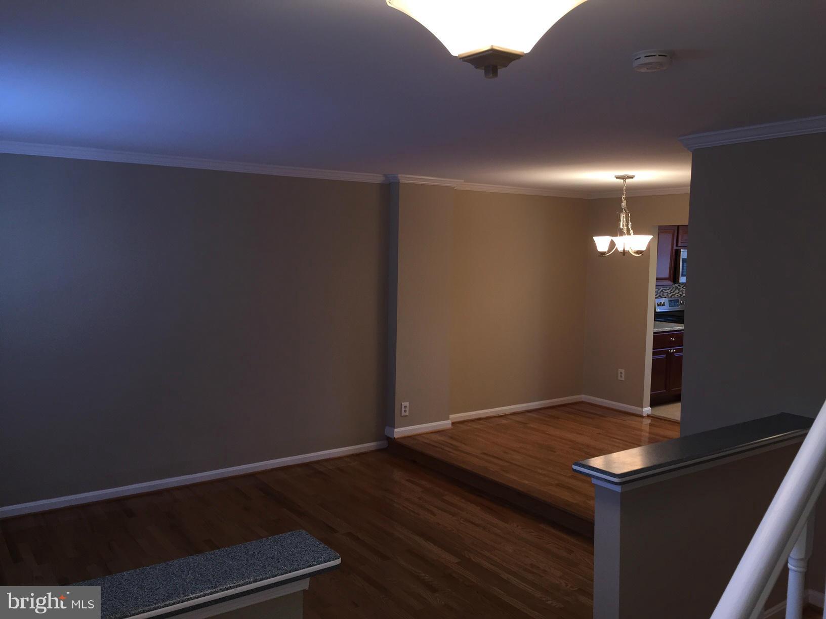 14845 Hammersmith Circle Silver Spring, MD 20906 - Photo 21 of 23 Living Room