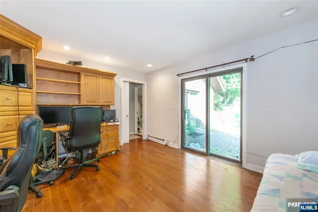 $974,900 | 112 King George Road, Warren, NJ 07059