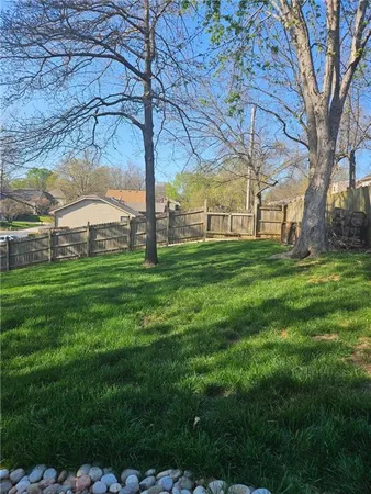 $445,900 | 2109 Southwest Brookshire Drive, Blue Springs, MO 64015