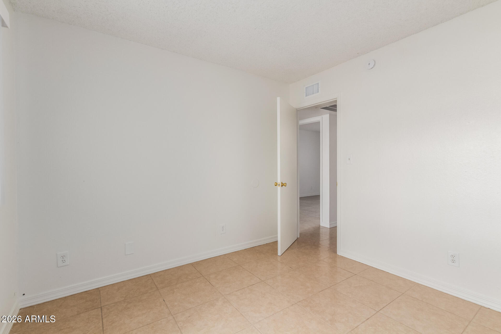 4625 West Thomas Road, Unit 112 Phoenix, AZ 85031 - Photo 15 of 21 18 Thomas