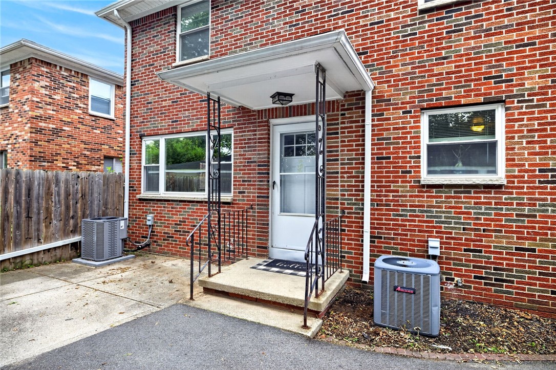 120 Pine Street East Rochester, NY 14445 - Photo 3 of 31 Entrance to owner-occupied back unit