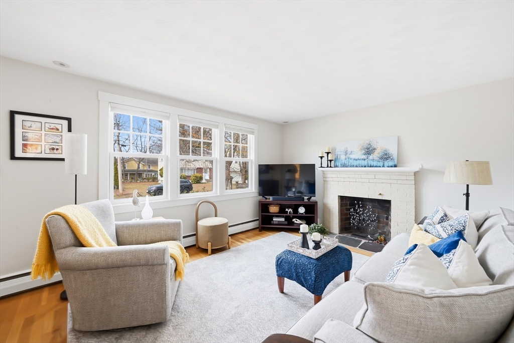8 Freemont Street Lexington, MA 02421 - Photo 2 of 42