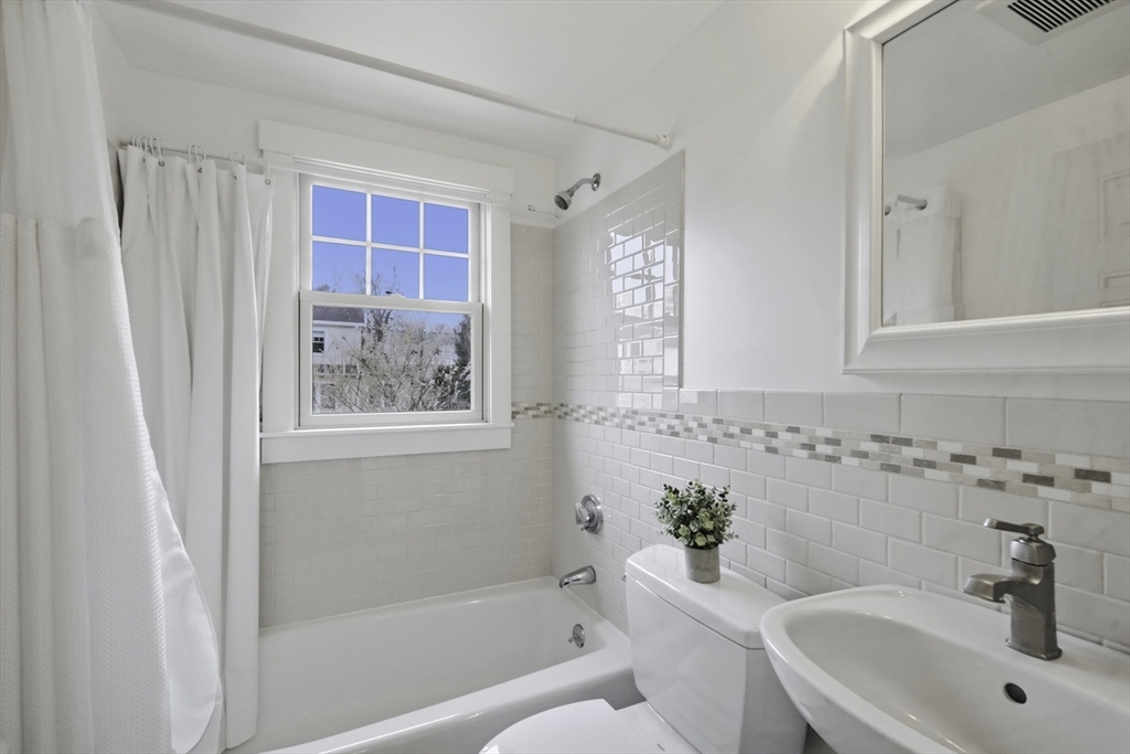 8 Freemont Street Lexington, MA 02421 - Photo 31 of 42