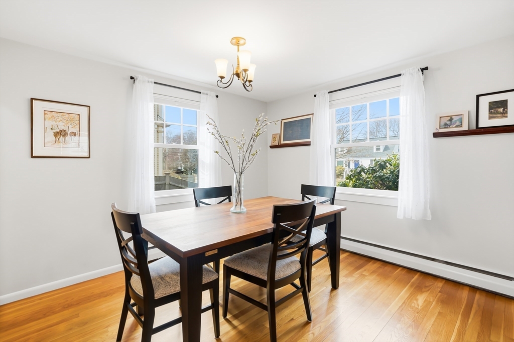 8 Freemont Street Lexington, MA 02421 - Photo 8 of 42