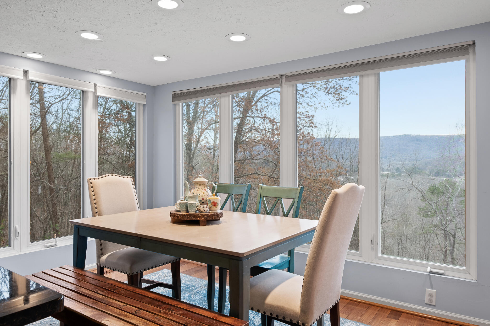 1002 Hillcrest Road Hixson, TN 37343 - Photo 18 of 67 Eat-in Kitchen Views