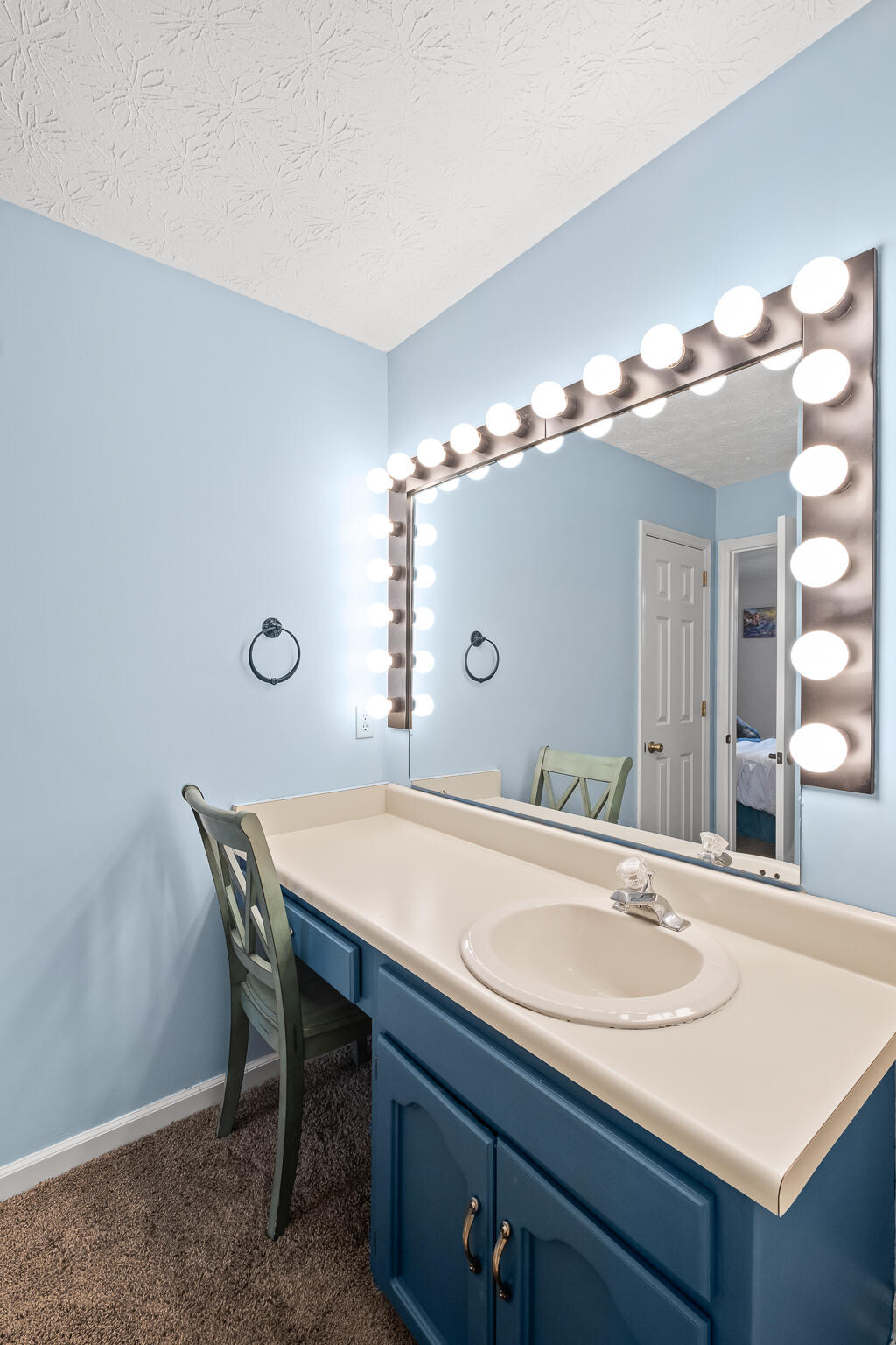 1002 Hillcrest Road Hixson, TN 37343 - Photo 46 of 67 Upstairs Bathroom #3