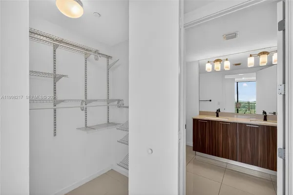 $3,500 | 5252 Northwest 85th Avenue, Unit 1004, Doral, FL 33166