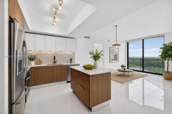 $3,500 | 5252 Northwest 85th Avenue, Unit 1004, Doral, FL 33166