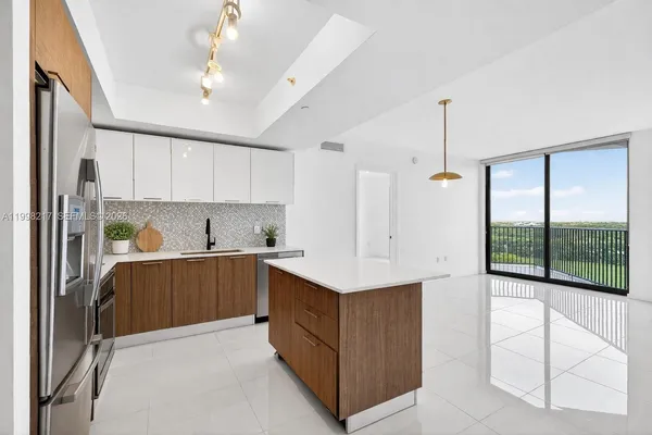 $3,500 | 5252 Northwest 85th Avenue, Unit 1004, Doral, FL 33166