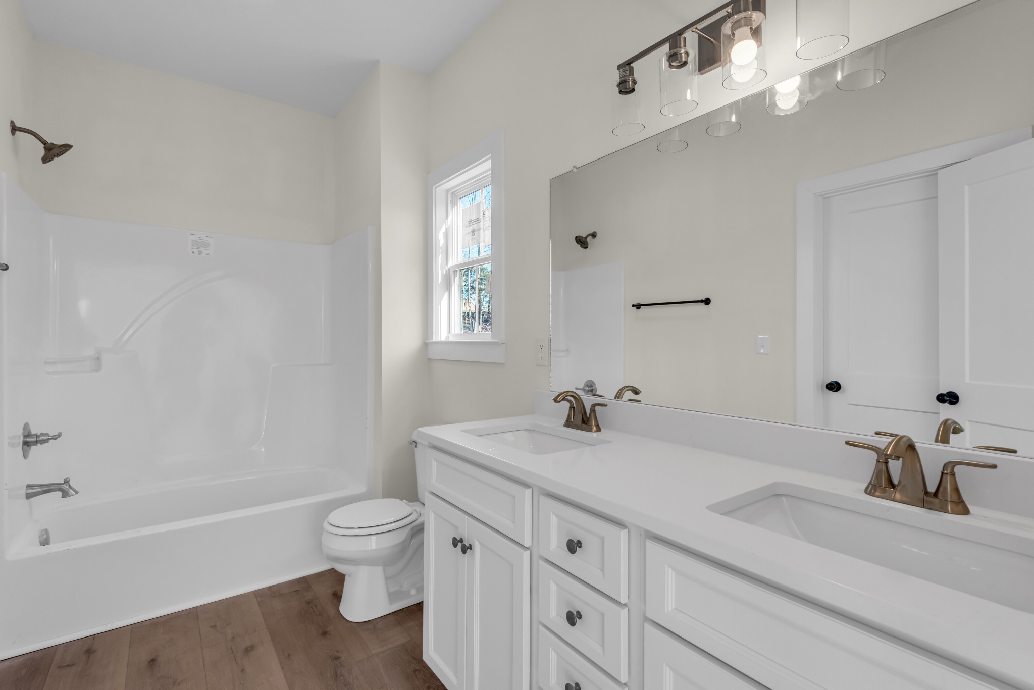 104 Long Road Charlotte, TN 37036 - Photo 19 of 31 Gallery Image 19