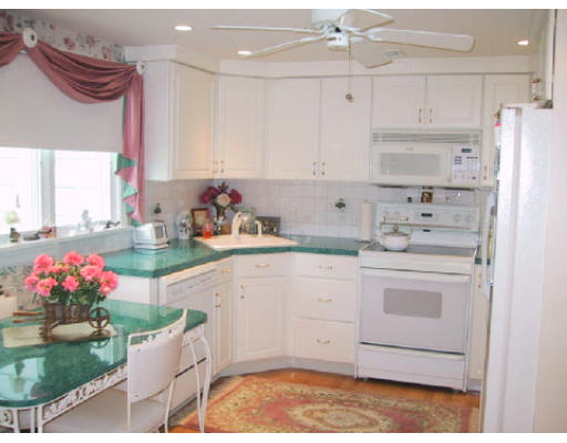 200 Dalton Road Belmont, MA 02478 - Photo 4 of 9 Gallery Image 4