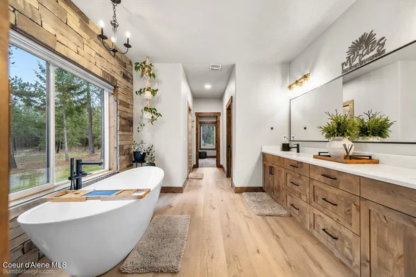 $1,595,000 | 29131 North Hindman Street, Athol, ID 83801