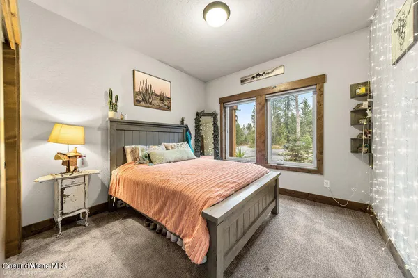 $1,595,000 | 29131 North Hindman Street, Athol, ID 83801