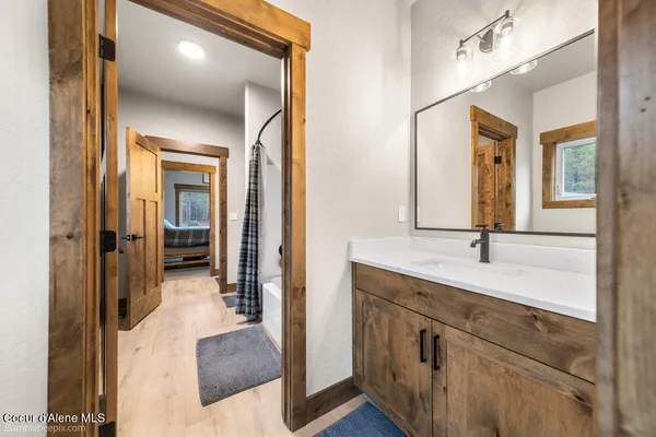 $1,595,000 | 29131 North Hindman Street, Athol, ID 83801