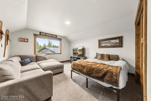 $1,595,000 | 29131 North Hindman Street, Athol, ID 83801