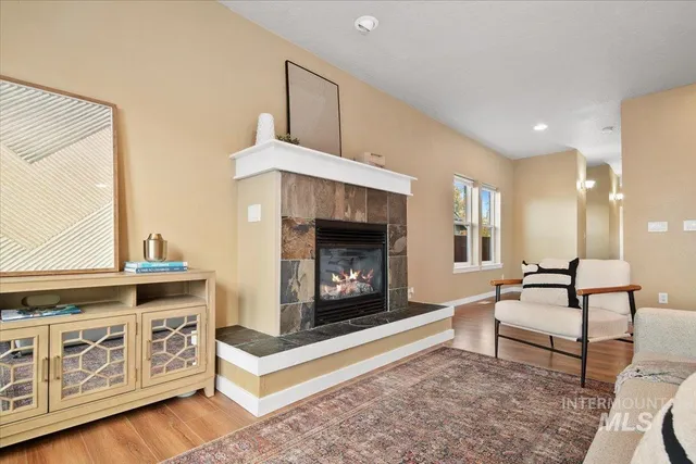 $429,900 | 1043 Clithero Drive, Boise, ID 83703