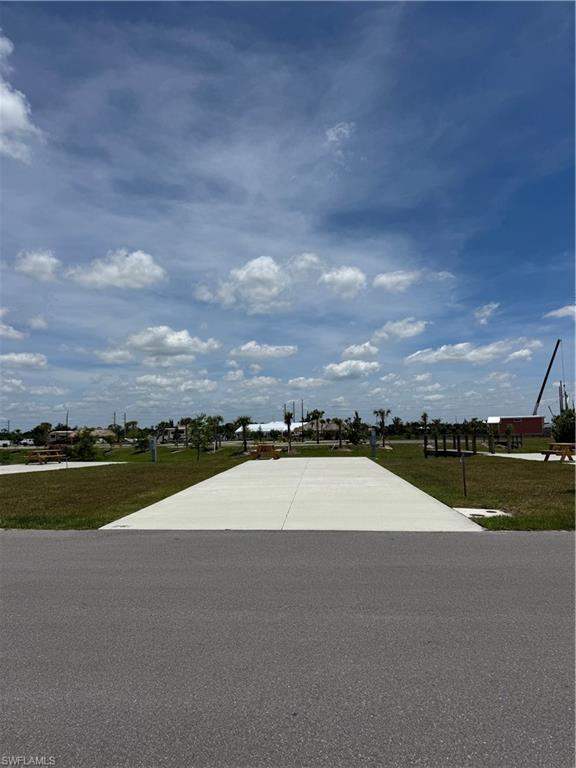 261 Horizon Road Punta Gorda, FL 33982 - Photo 8 of 47 Gallery Image 8